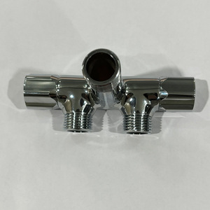 Grifo de Ángulo de Latón Cromado de 1-2 Pulgadas con Doble Salida y Control Manual, con Manija de ABS para Uso en Apartamentos y Hoteles - Product Image 5