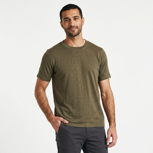 Camiseta de algodón de diseño moderno y elegante, de color liso, de buena calidad, holgada, para hombre, ligera, para uso en exteriores, de material suave. - Product Image 1