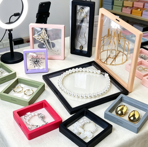 Boîte de présentation de bijoux 3D multicolore avec cadre flottant, film transparent anti-oxydation, étui de rangement pour bague, boucles d'oreilles, collier, pendentif - Product Image 4