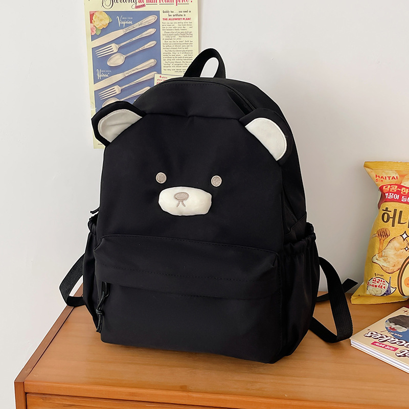 Black without pendant