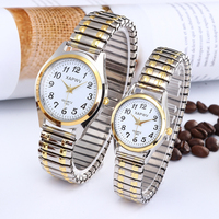 Montre décontractée à affichage numérique à quartz avec bracelet élastique en alliage, montres-bracelets pour couple