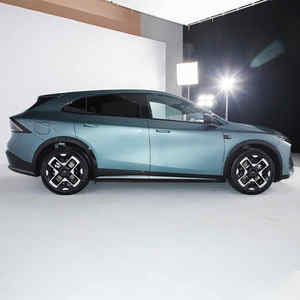 Coche de gama alta Xpeng P7 +, cuatro puertas, cinco asientos, New Energy, sedán eléctrico puro con tracción trasera - Product Image 3