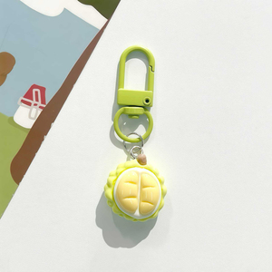 Tendance de la mode pour les activités promotionnelles <span class=keywords><strong>et</strong></span> les accessoires de sacs : Nouveau style de porte-clés pendentif en résine en forme de fruit mignon, vente en gros - Product Image 3