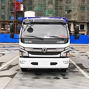 Nuevo Camión Barredor de Carreteras Diésel Dongfeng de Alta Eficiencia para Saneamiento Municipal y Limpieza de Vías Urbanas - Product Image 2
