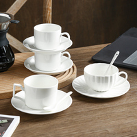 Ensemble tasse et soucoupe en céramique blanche simple, en porcelaine fine, pour café et thé, personnalisable par sublimation, vente en gros
