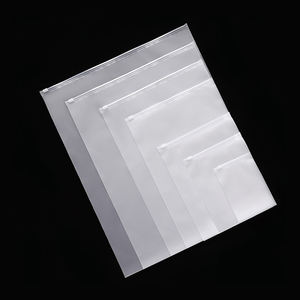 Logo personnalisé PVC/CPE/PP sac pochettes en plastique givré fermeture éclair vêtements sac d'emballage de vêtements - Product Image 6