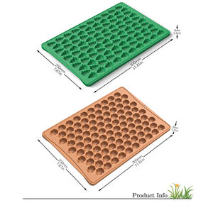 Moules en silicone faciles à nettoyer pour la pâtisserie : Moules à chocolat en forme de dinde, bonhomme en pain d'épices et sapin de Noël pour Thanksgiving et Noël - Product Image 6