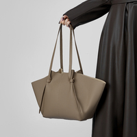 Haute Qualité Designer Cuir de Fleur Pleine Sacs à Main Pour Femmes Sac à Ailes Épaule Fourre-Tout Fabricant OEM Gros