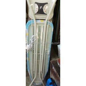 Planche <span class=keywords><strong>à</strong></span> <span class=keywords><strong>repasser</strong></span> en métal <span class=keywords><strong>à</strong></span> hauteur réglable <span class=keywords><strong>avec</strong></span> câble de <span class=keywords><strong>prise</strong></span> de courant - Product Image 4