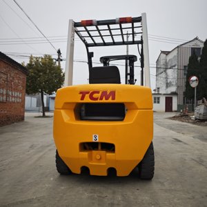 <b>Used</b> Japan TCM 30 3 Ton 2-Stage 3m Forklift 50/70/80/100/150 3-6m Height High Efficiency 4WD Diesel Powered <b>Pallet</b> Truck 2-Year - Product Image 4