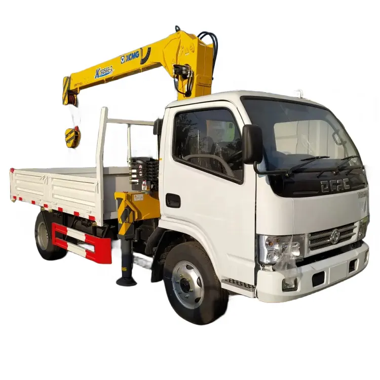 شاحنة محمولة صغيرة dongfeng 4x2 صغيرة 3.2ton رافعة محمولة 4x2 للبيع