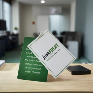 Carte d'identité en PVC transparente de haute qualité Offre Spéciale Logo unique Conception personnalisée Impression offset Options de gros - Product Image 1