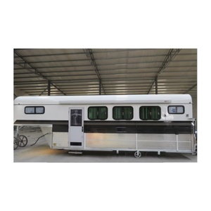 Remolque de lujo HERUI HR-3HAL-S para tres caballos, aerodinámico, de aluminio, con almacenamiento para equipo y capacidad para 2 personas. - Product Image 1