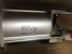 VBA40A-04GN บูสเตอร์เรกูเลเตอร์ พอร์ต 1/2 นิ้ว 1900 ลิตร/นาที เพิ่มแรงดัน 2 เท่า พร้อมเกจวัดและตัวเก็บเสียง - Product Image 5