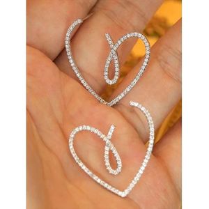 Boucles d'oreilles pendantes pour femmes Xinfly Design Fashion Jewelry, or massif 18 carats, grand cœur en forme de cœur, diamant 0,72 ct. - Product Image 4