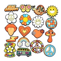 Paix amour Designer Charmes Tournesol Chaussure Décoration Charmes Fleur arc-en-ciel Clooseeful Cartoon Pvc