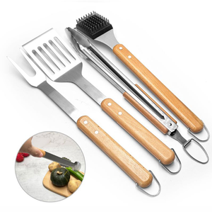 Ensemble barbecue portable d'extérieur en acier inoxydable avec table en bois et sac en tissu, outils de barbecue inclus - Product Image 1