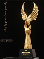 Trophée hybride cristal-résine personnalisé |   Récompenses gravées au laser 3D pour les champions de ventes d'excellence corporative et les compétitions pour enfants