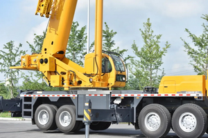 QY80K5D Truck Crane 80 Ton Lifting Capacity 47M U-Shape Boom Heavy Duty Mobile Hydraulic Crane High Stability Ready to Ship - Product Image 4