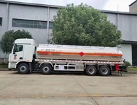 Camion-citerne à huile Foton Oman 30000 litres 8x4 en alliage d'aluminium, camion-citerne à huile multi-compartiments, vente directe d'usine