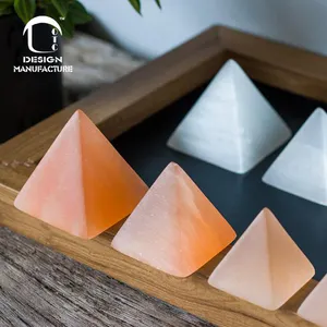 공장 핫 세일 홈 장식 피라미드 모양 크리스탈 자연 셀레나이트 스톤