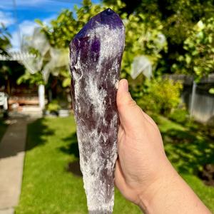 Cristal brut d'améthyste de 500 à 600 g, forme libre, pointe de cristal, sceptre d'améthyste pour la décoration - Product Image 5