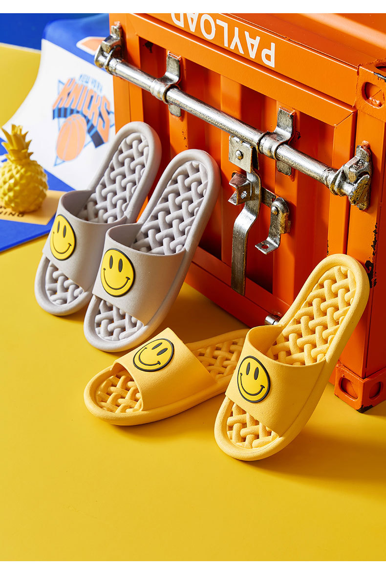 Smiling Face Slides Slippers Summer Home Bath Indoor Slippers Wholesale