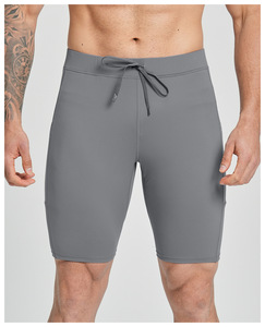 Shorts de compression pour hommes à taille mi-haute, anti-transpiration et séchage rapide, coupe ajustée et extensible, durables, doux pour la peau - Product Image 4