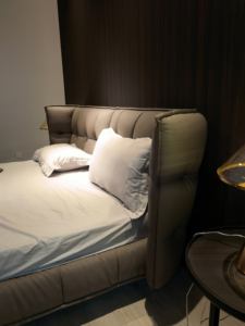 Cama Tapizada Cómoda de Venta Directa de Fábrica de Diseñador Italiano, Cama King de Estilo Italiano Moderno para Juego de Muebles de Dormitorio - Product Image 3