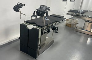 โต๊ะผ่าตัดไฮดรอลิกโต๊ะผ่าตัดมือกล<span class=keywords><strong>3001</strong></span>ใช้ในโรงพยาบาล - Product Image 4