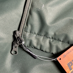 Chaqueta de invierno de alta calidad para hombre, Equipo Impermeable de lona de nailon a la moda para exteriores con logotipo personalizado, calidez, para hombre, de moda - Product Image 5