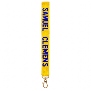 Correa de Tela Samuel Clemens con Gancho Metálico, Texto Amarillo Clásico en Relieve, Accesorio Práctico para Bolsos - Product Image 1