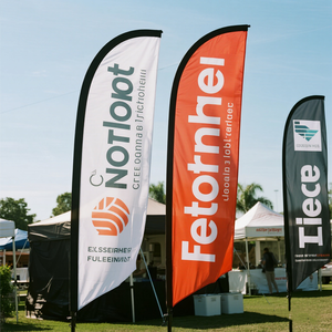 Bandiera di piume da esterno con stampa personalizzata su due lati per uso pesante bandiera con forma di piuma con bandiera a prova di vento a base di X - Product Image 4