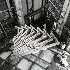 Étagère pliante robuste en acier inoxydable Jin Chuang, support de plan de travail pliable, support triangulaire mural, gain de place - Product Image 3