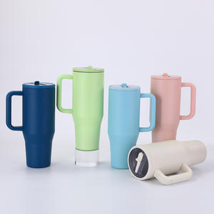 Vasos Térmicos de Acero Inoxidable de Doble Pared con Aislamiento al Vacío de 20 oz, con Asa, Tapa y Pajitas, OEM/ODM - Product Image 1