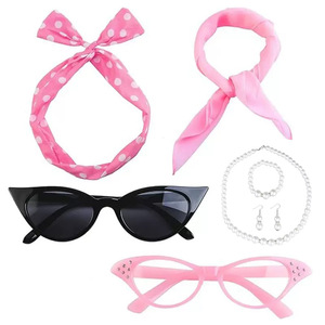 Accessoires de costume <span class=keywords><strong>pour</strong></span> femmes des années 1950 - Écharpe en mousseline des années 50, Lunettes œil-de-chat, Bandeau foulard, Boucles d'oreilles à pois - Product Image 5