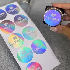 Impression personnalisée d'autocollants décoratifs 3D papier autocollant holographique adhésif imperméable en vinyle <span class=keywords><strong>pvc</strong></span> découpé avec logo - Product Image 3