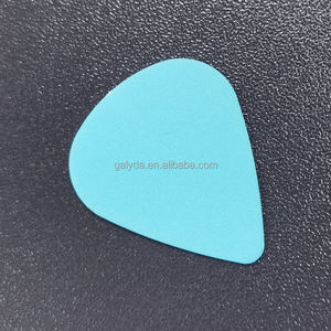 Púas de Guitarra de Plástico de 0.71mm para Guitarra Clásica, Guitarra Acústica, Ukelele y Guitarra Eléctrica - Acabado Mate Duradero - Product Image 6