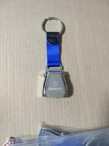 Legierung Flugzeugs chnalle Schlüssel bund <span class=keywords><strong>Airline</strong></span> Flugzeug Sicherheits gurt Schnalle Schlüssel bund Mit Laser Logo Blister Verpackung - Product Image 5