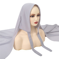 Écharpe musulmane de couleur unie en mousseline de soie Hijab avec sangle vente en gros de casquette instantanée ethnique Foulard Style plaine Hijab casquettes sous-écharpe femmes