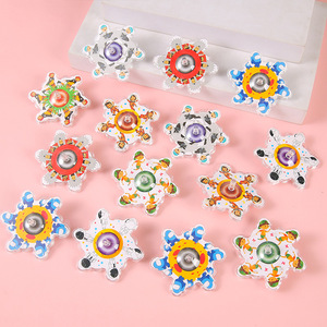 Ensemble de toupies en plastique de dessin animé, jouet unisexe pour enfants de 5 à 7 ans, cadeau pour enfants - Product Image 1