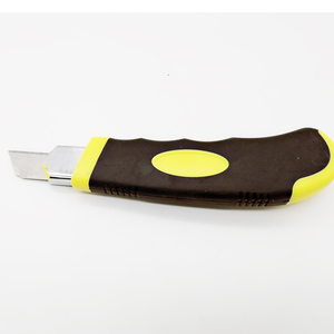 18mm precisión DIY retráctil 3 cuchillas Snap-Off cortador cuchillo mango de goma personalizado OEM utilidad cuchillo para carpintería artesanía - Product Image 4