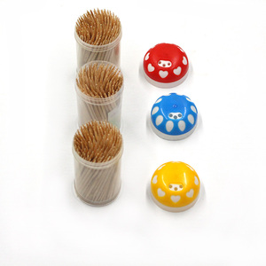 Chinese Factory Sale 65mm Bamboo Disposable Toothpicks with Plastic Box - Product Image 4