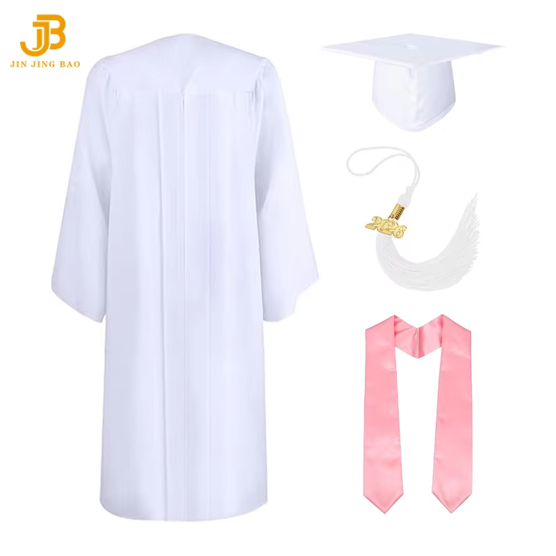 Ensemble blanc (étole rose)