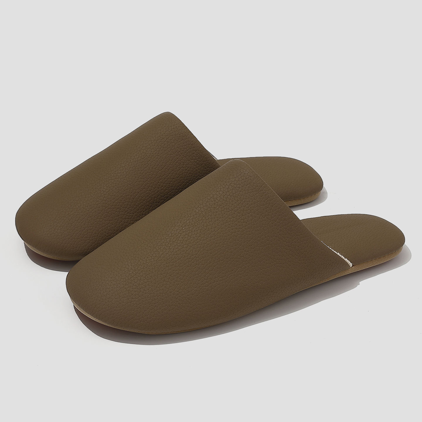 สีน้ำตาล