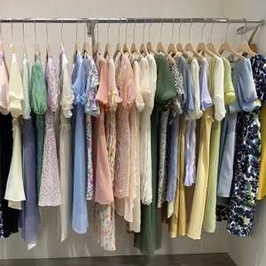 Robes pour femmes en coton mélangé/polyester - Vente en gros, liquidation de marques, vêtements neufs de marque Guangdong pour adultes, lot 9999 - Product Image 3