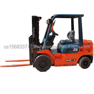 Venta Directa de Montacargas Toyota 7FD25 de 2.5 Toneladas, Importado de Japón, Usado en Comercio Exterior, de Combustión Interna - Product Image 1
