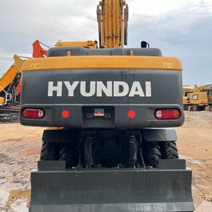 รถขุดล้อยางมือสองสภาพดีจากเกาหลี Hyundai 210W-9 210W-7 210W 210 220LC-9s 220-9s 220 น้ำหนัก 21 ตัน - Product Image 4