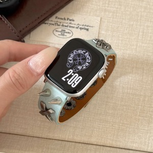 Cinturino Forwelleny in Pelle Artigianale con Borchie Stile Retrò Punk per <span class=keywords><strong>Apple</strong></span> Watch Serie 11 10 9 8 SE Ultra 2 Donna/Uomo - Product Image 2