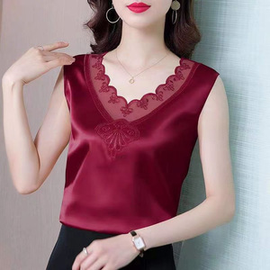 Women's Sleeveless Satin Camisole V-Neck <b>Lace</b> Inner Top Summer Solid Color Micro-<b>Elastic</b> Base Layer Tank Top - Product Image 3